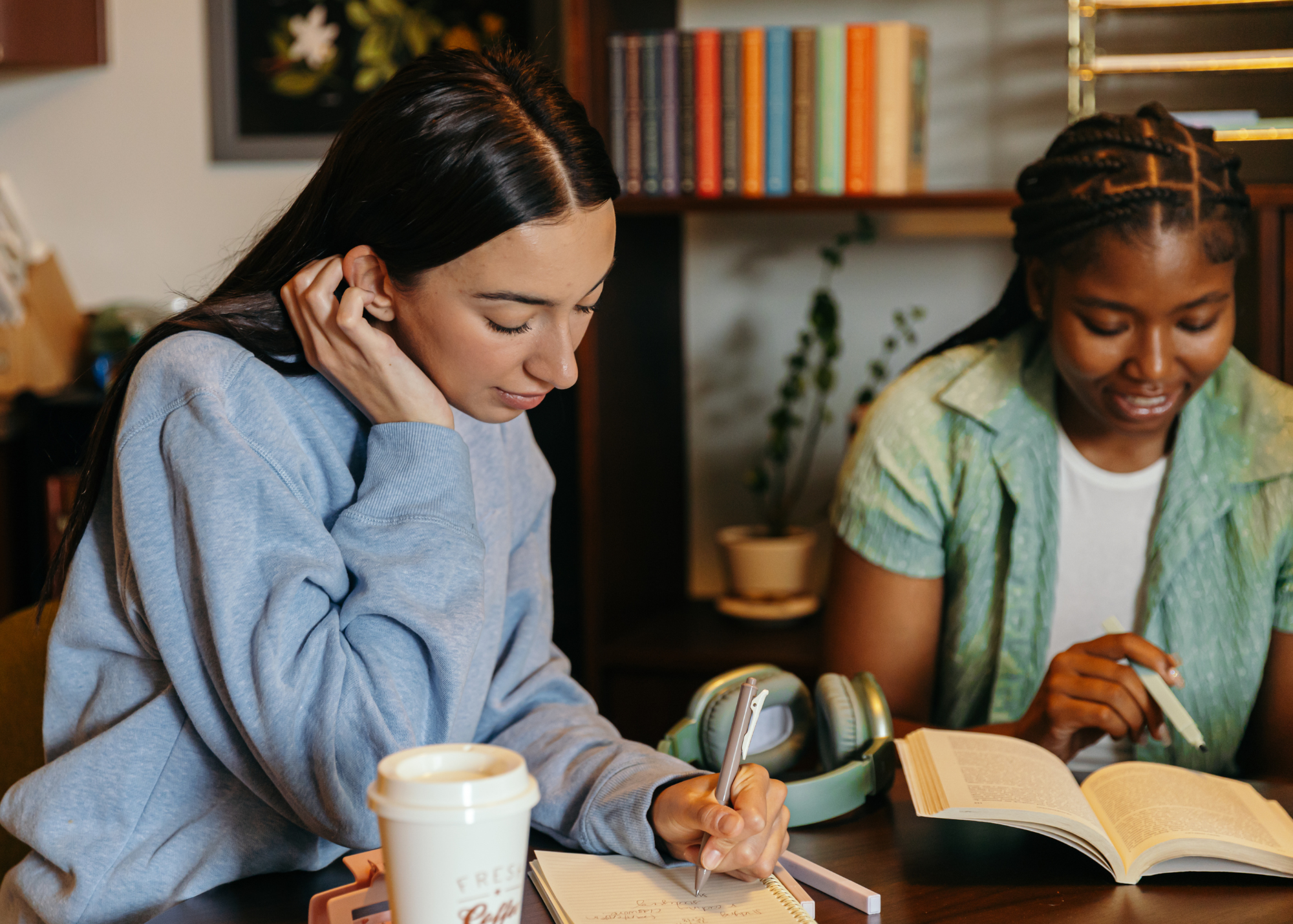 Here Is How Your College Freshman Can Ease Into College